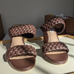 Steve Madden Braided Chocolate Sandals